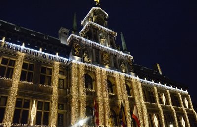 آنتورپ-سالن-شهر-Antwerp-City-Hall-Stadhuis-van-Antwerpen-245604
