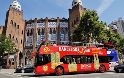 اتوبوس گردشگری- توریستی (هاپ آن هاپ آف) بارسلونا Hop On Hop Off
