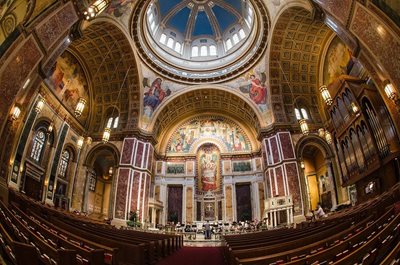 کلیسای جامع ملی واشنگتن Washington National Cathedral