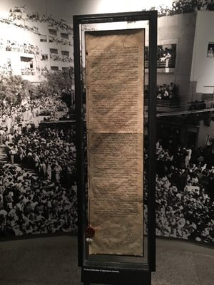 واشنگتن-موزه-یادبود-هولوکاست-آمریکا-United-States-Holocaust-Memorial-Museum-247548