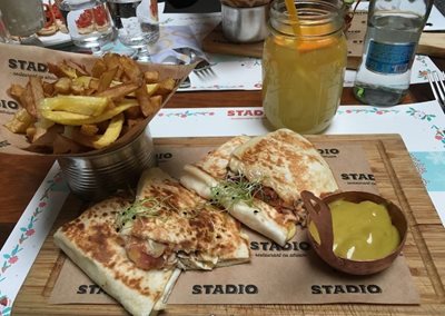 بخارست-رستوران-استودیو-Stadio-Restaurant-247635