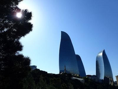 برج های شعله Flame Towers