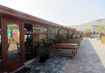 باکو-رستوران-خانه-ماهی-Darya-Fish-House-248757