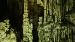 غار زئوس Cave Of Zeus