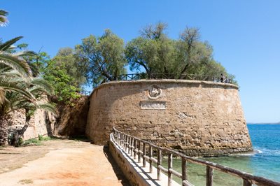 کرت-شهر-قدیمی-و-بندرگاه-Old-Venetian-Harbor-249868