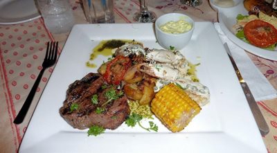 لنکاوی-کافه-ساحل-زرد-Yellow-Beach-Cafe-252885