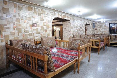 فیروزکوه-رستوران-و-سفره-خانه-امین-253535