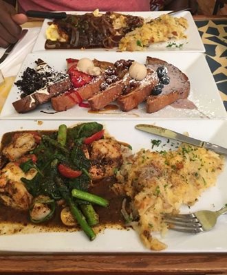 شیکاگو-رستوران-خمیر-و-توت-Batter-Berries-Brunch-Restaurant-254630