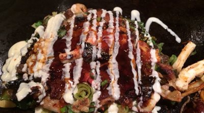 اوساکا-رستوران-اوکونومیاکی-Okonomiyaki-Restaurant-254773