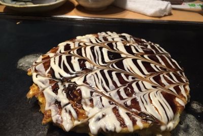 اوساکا-رستوران-اوکونومیاکی-Okonomiyaki-Restaurant-254769