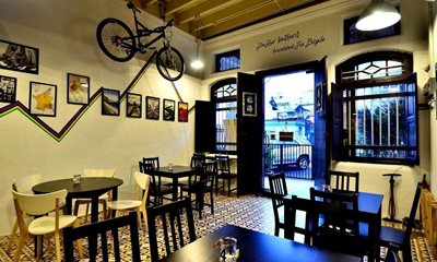 پینانگ-کافه-داس-راد-Das-Rad-Cafe-256838
