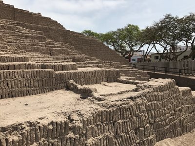 لیما-هوآکا-پوکالانا-Huaca-Pucllana-257399