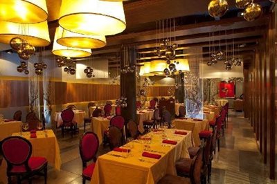 هوشی-مین-رستوران-ایکس-یو-Xu-Restaurant-Lounge-258660