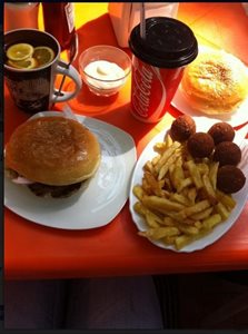 تاشکند-خیابان-برگر-Street-Burger-258816