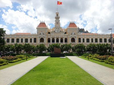 هوشی-مین-ساختمان-هوشی-مین-Ho-Chi-Minh-City-Hall-259084