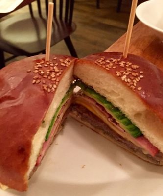 کیوتو-فست-فود-برگر-بزرگ-Grandburger-259554