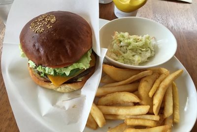 کیوتو-فست-فود-برگر-بزرگ-Grandburger-259557