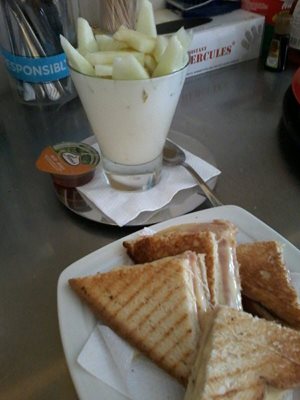 میکونوس-مالاما-کافه-Malama-Cafe-259877