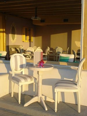 میکونوس-مالاما-کافه-Malama-Cafe-259881