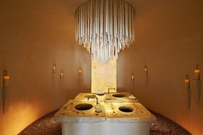هتل Grecotel Mykonos Blu Hotel