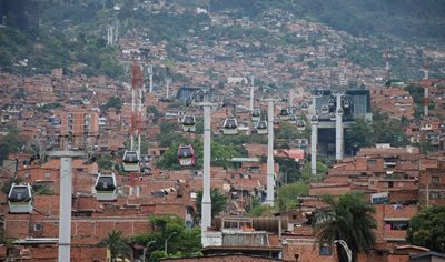 مدلین-ترن-هوایی-Medellin-Metrocable-261348