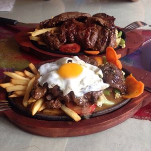 کاتماندو-رستوران-خانه-استیک-کاتماندو-Kathmandu-Steak-House-Restaurant-261784