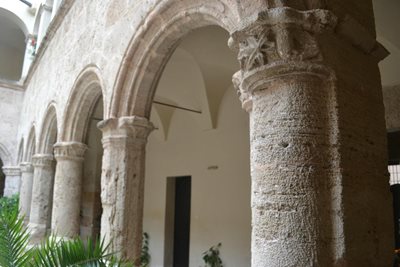 ساردینیا-کلیسا-Chiesa-di-San-Francesco-263956
