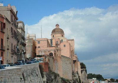 ساردینیا-کلیسا-جامع-Cathedral-of-Santa-Maria-264170