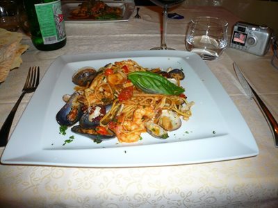 ساردینیا-رستوران-Ristorante-Chelo-264787