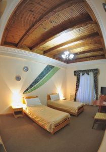 بخارا-هتل-ضیابخش-Hotel-Ziyobaxsh-264912