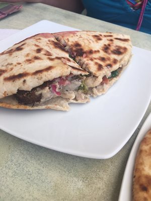 رستوران فلافلی جورج و ماریا George & Maria Art of Falafel