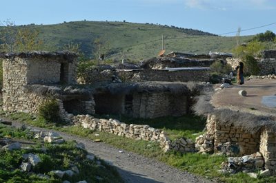 شیراز-اقامتگاه-روستایی-بوم-کلبه-کوهسار-267477
