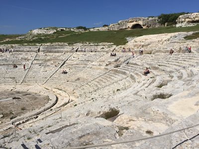 سیسیل-تئاتر-باستانی-تائورمینا-Ancient-theatre-of-Taormina-269104