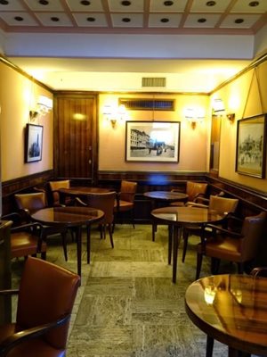 ونیز-رستوران-بار-هری-Harry-s-Bar-Restaurant-269330