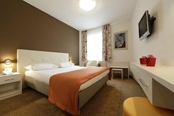 هتل Hotel Jadran Zagreb