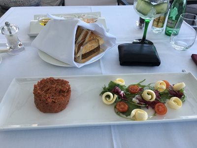 زاگرب-رستوران-Zinfandel-s-Restaurant-270124
