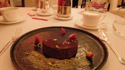 زاگرب-رستوران-Zinfandel-s-Restaurant-270126