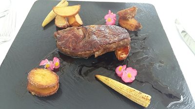 زاگرب-رستوران-Zinfandel-s-Restaurant-270136