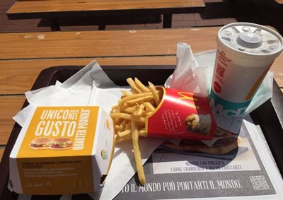 پالرمو-مک-دونالد-McDonald-s-271572