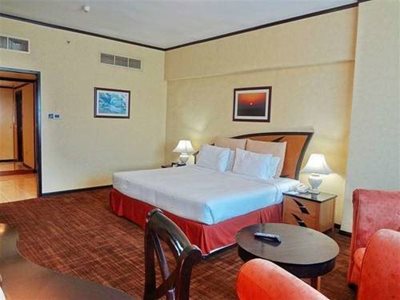 دبی-هتل-جواهر-گاردن-Al-Jawhara-Gardens-Hotel-272357