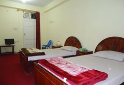 هتل اعتماد Etimad Hotel