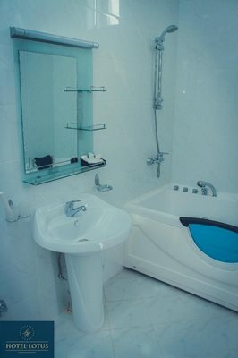 دوشنبه-هتل-لوتوس-Hotel-Lotus-273876