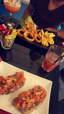 جزایر-قناری-کافه-رستوران-Cantante-Cafe-274936