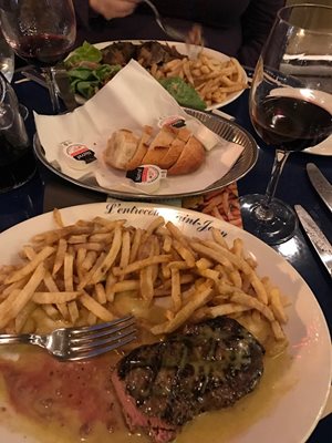 کبک-رستوران-L-entrecote-Saint-Jean-275974