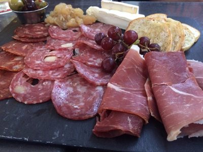 کبک-رستوران-Sapristi-Bistro-Bar-276013