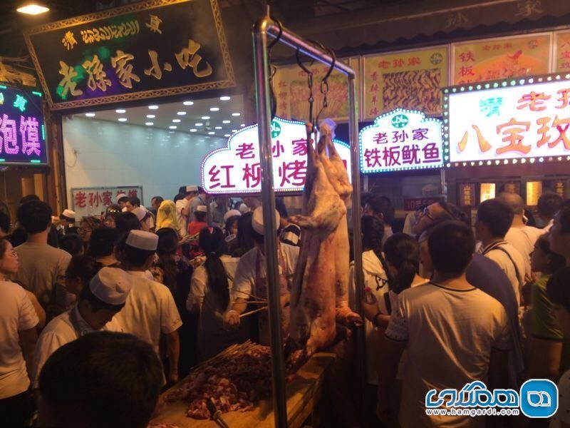 بازار Beiyuanmen Night Market