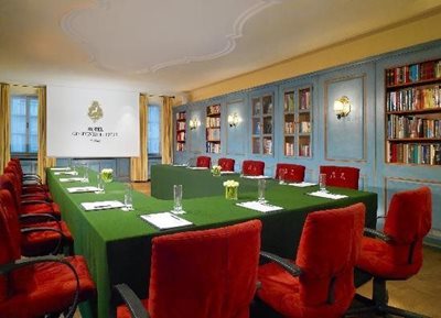 سالزبورگ-هتل-Hotel-Goldener-Hirsch-a-Luxury-Collection-Hotel-Salzburg-278059