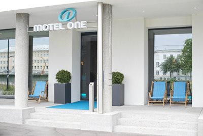 سالزبورگ-هتل-Motel-One-Salzburg-Mirabell-278378