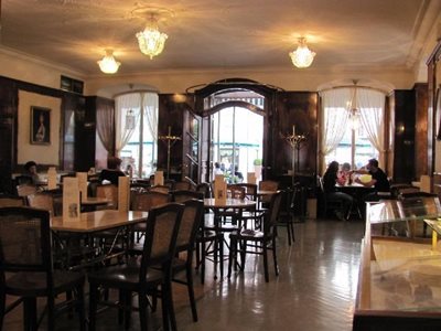 سالزبورگ-کافه-Cafe-Tomaselli-278814
