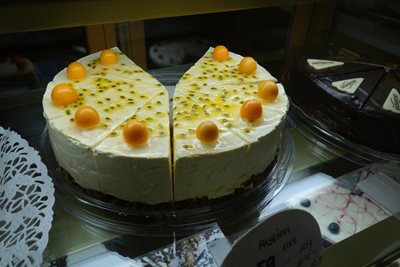 تالین-کافه-Maiasmokk-Cafe-279166